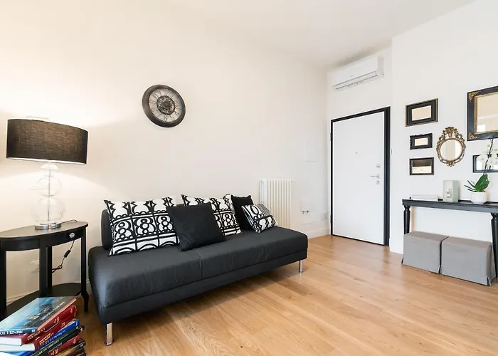 Lovely Apartment With Balcony Florencia, Italia