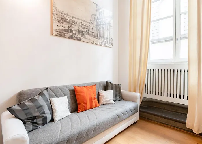 Guesthost - Lovely Studio In The Heart Of The Historic Center Florencia, Italia