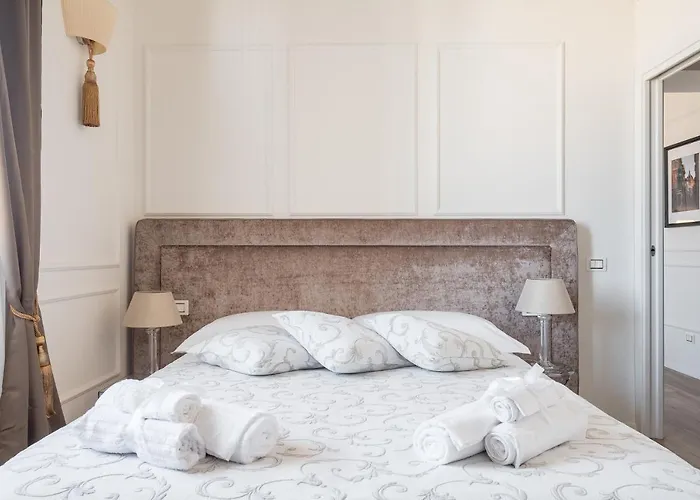 Florence Feel Apartment, Italy