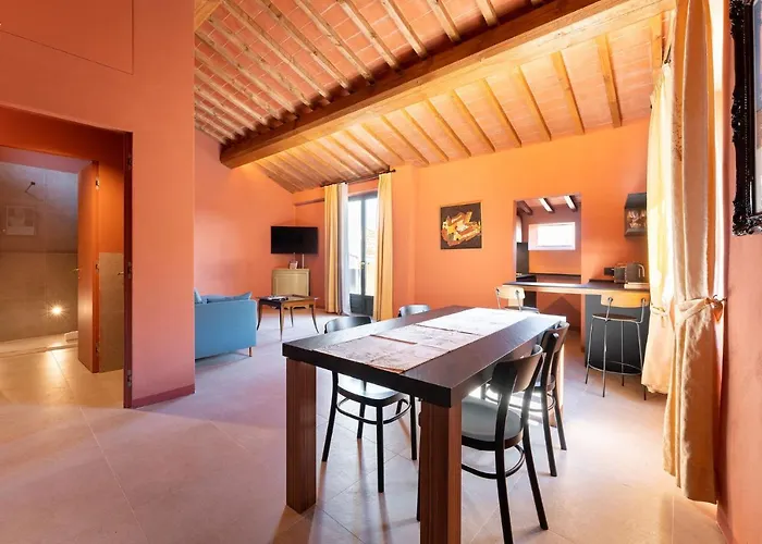 Sdrucciolo Dei Pitti Fourth Floor Apartment Florence, Italy