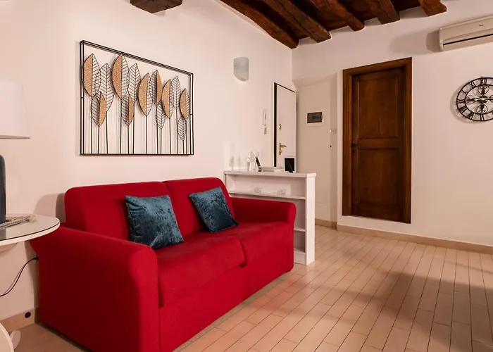 Historic Apartment Steps From Duomo & Uffizi Firenze, Italia
