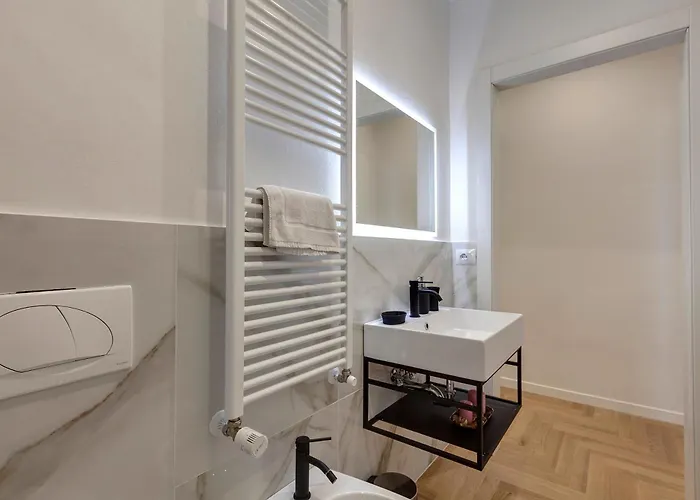 Guya Apartment By Mamo Firenze, Italia