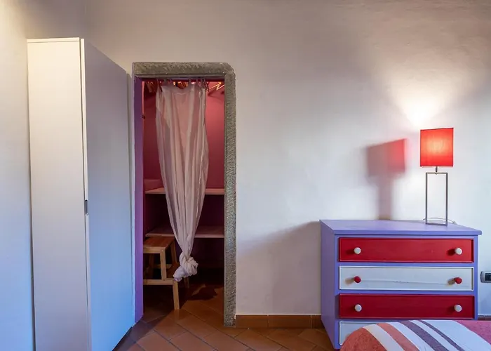 Sant’Ambrogio Colorful Apartment Firenze, Italia