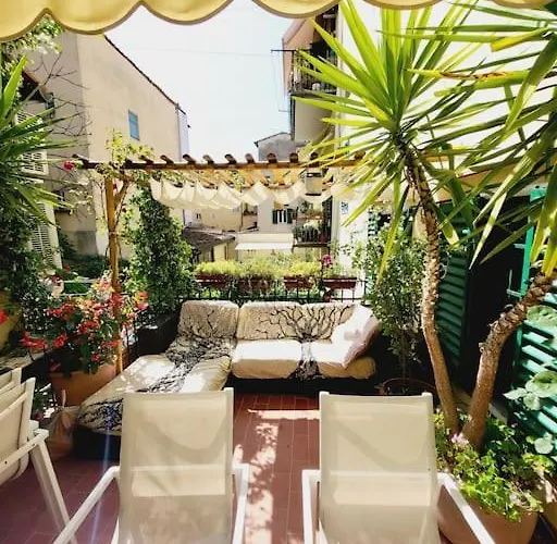Florencia Luxury Apartament, Italia