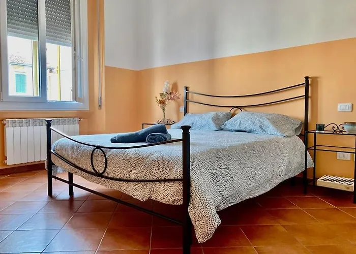Casa Novella Fortezza Da Basso Florencia, Italia