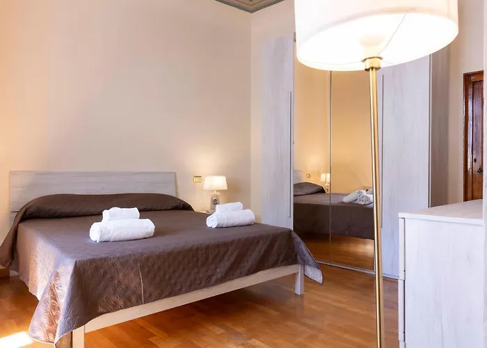 Santo Spirito Huge Apartment Firenze, Italia