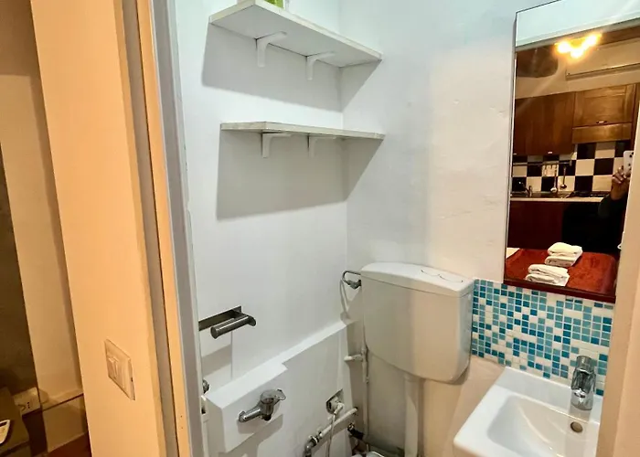 Mini Studio Very Central Close To The Train Station Florence, Italy