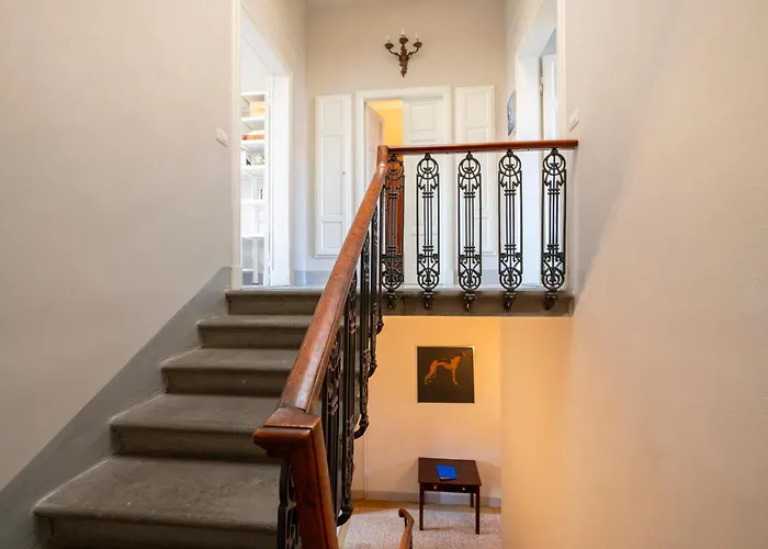 Garden Villa For Groups, Central Florence Base, Italia