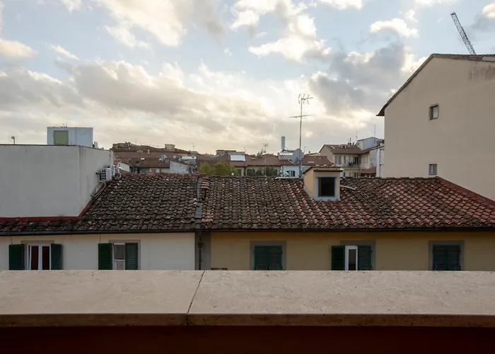 Appartamento Iris -Due ampie terrazze vista Duomo Firenze, Italia