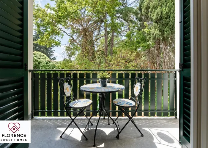 Mirko Apartment With Free Parking By Florence Sweet Homes, Italia
