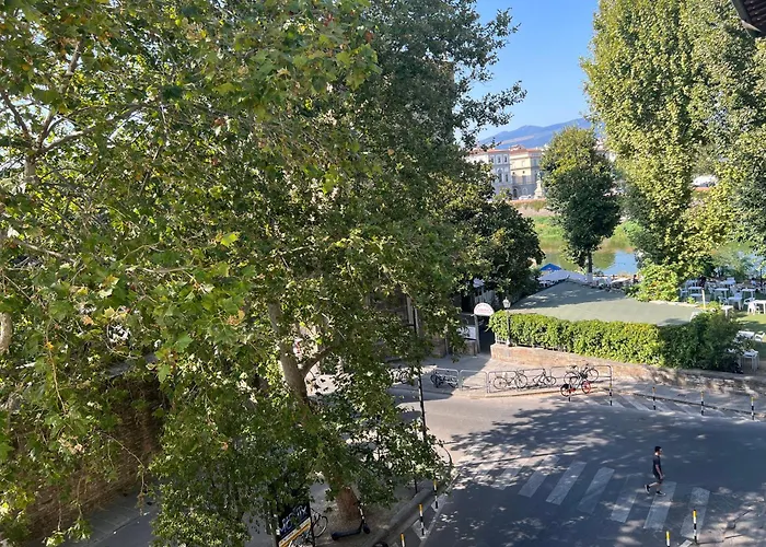 Santa Rosa Florence Apartments 3 Bedrooms - Private Parking, Italia