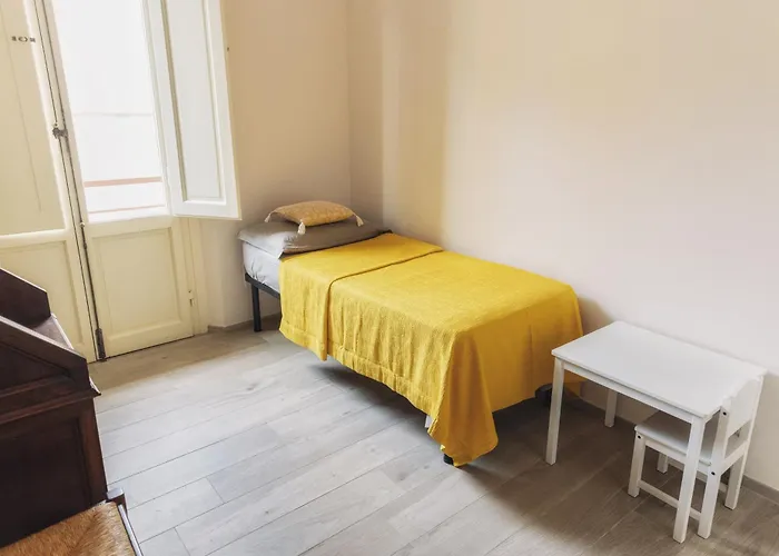 Modern Apartments In The Heart Of Firenze, Italia