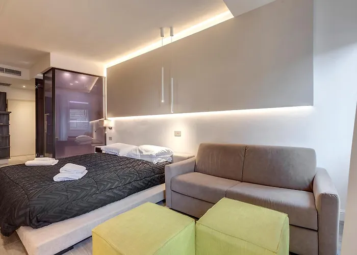 Apartment Suite Piazza Signoria Florence, Italy