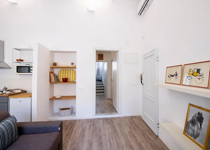 Borgo Santa Croce Apartment By Mamo Florencia, Italia