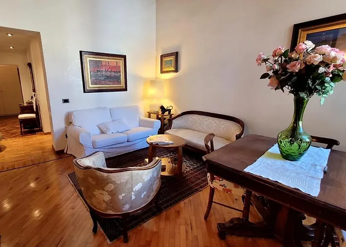 Florence Art Apartment, Italia