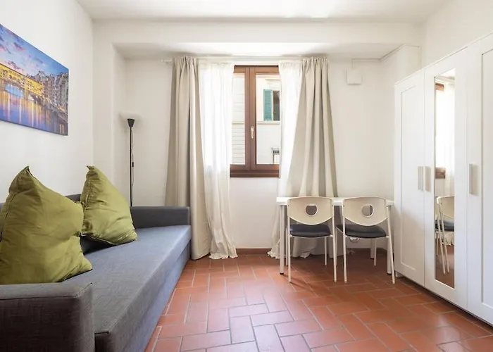 Cute One Bedroom Apartment In Florence Outside Ztl, Italia