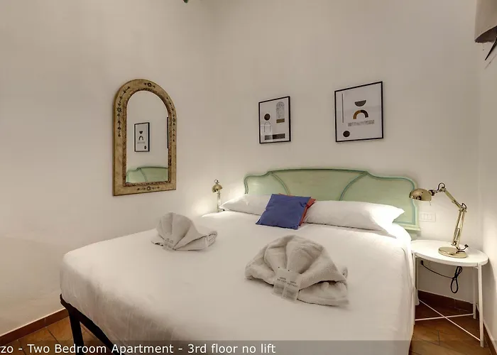 Palazzuolo Tower Apartments by Mamo Firenze, Italia
