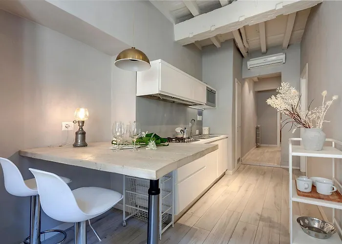 Jake & Francis Apartments By Mamo Firenze, Italia