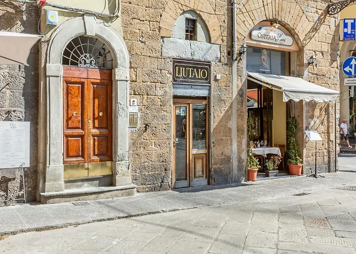 Guesthost - The Lions' Apartment In The Historic Centre X8 Firenze, Italia