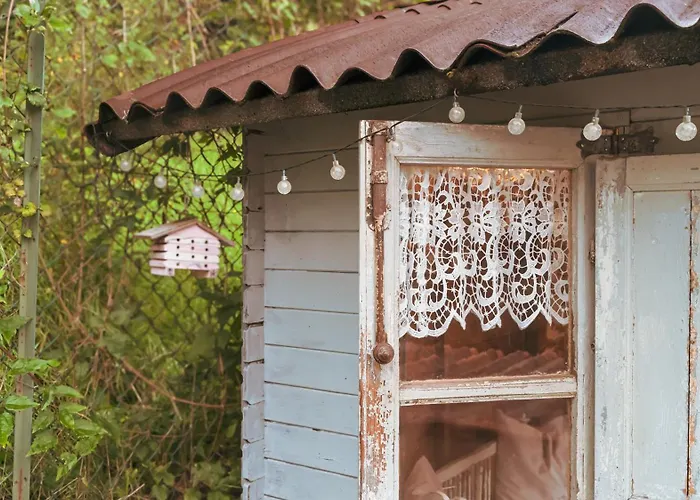 La Serra Sognante, casa vacanze con giardino privato tra Firenze e Fiesole, Italia