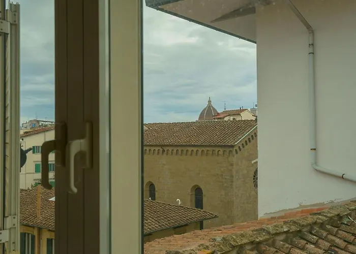 Tranquil Suite Near Museums And Train Station Firenze, Italia