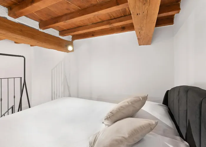 B&B Essevu Loft Borgo Pinti Florencia, Italia