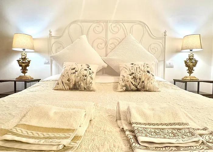 Dalu Florence Apartment Lucilla - Private Car Park 15 Minutes To The City Center, Italien