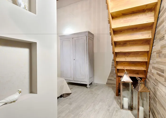 Appartamento Santa Croce Cathedral By Mmega Firenze, Italia