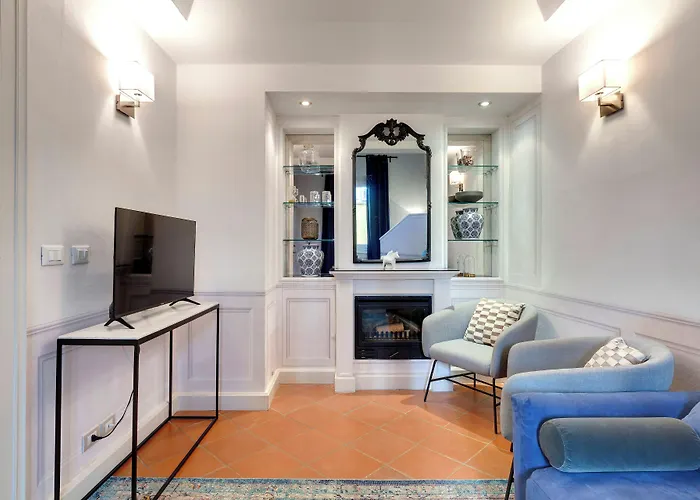 Del Guanto Apartment By Mamo Firenze, Italia
