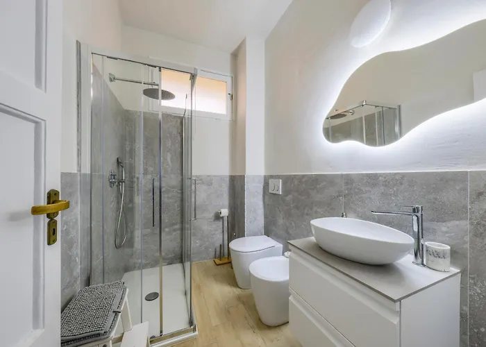 Twelveholly Apartment Firenze, Italia