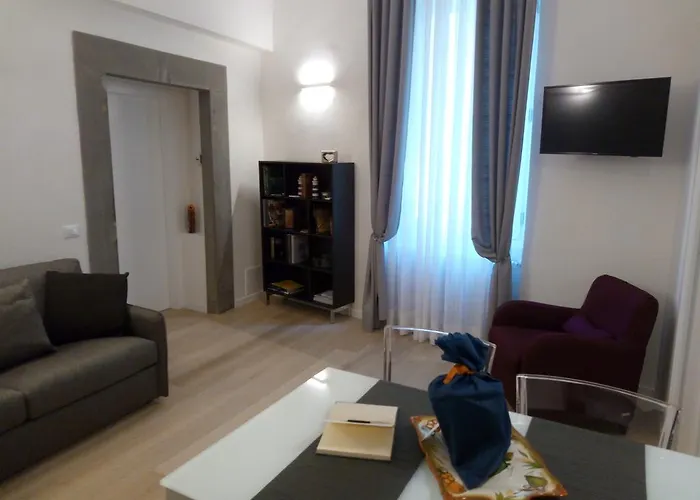 Opera 19 Luxury Apartment Florencia, Italia