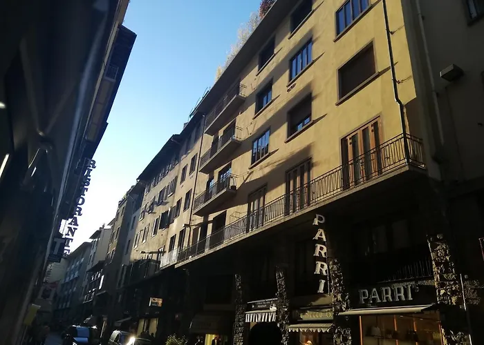 Appartamento Ponte Vecchio - Guicciardini n. 10 Firenze, Italia
