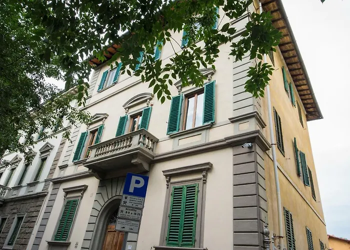 Florence Luxury House, Italia