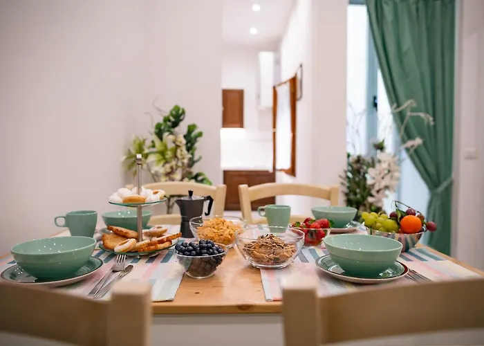 Novella Benedicta Apartments Florencia, Italia