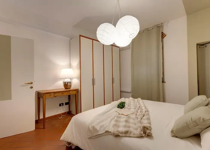 Ghibellina Apartment By Mamo Florencia, Italia