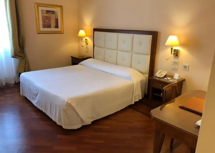 Hotel Pierre