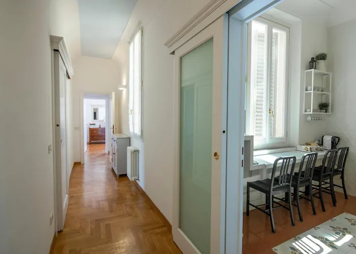 Romantic And Charming Apartments